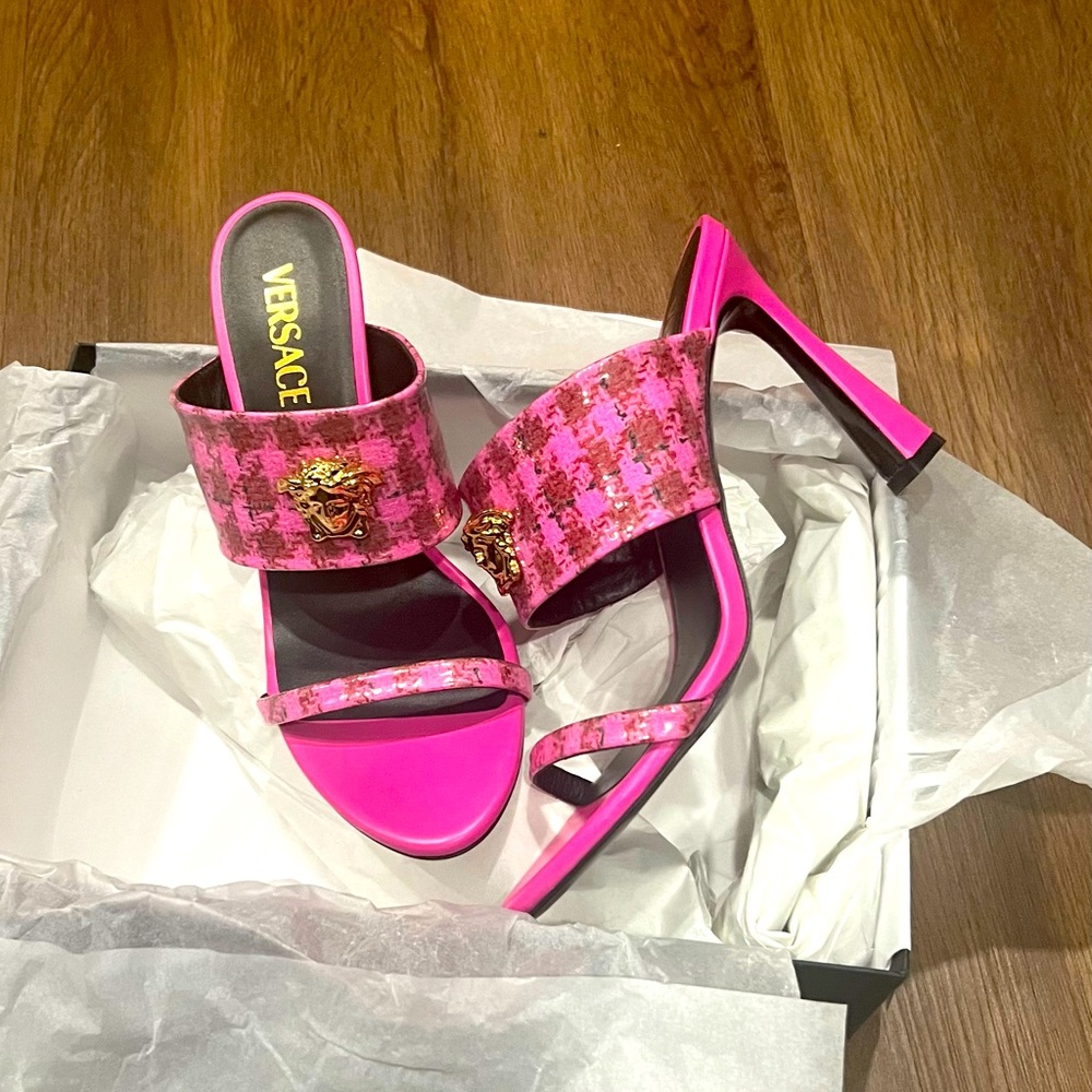 Brand New Tessuto Tweed Sandals Size 38